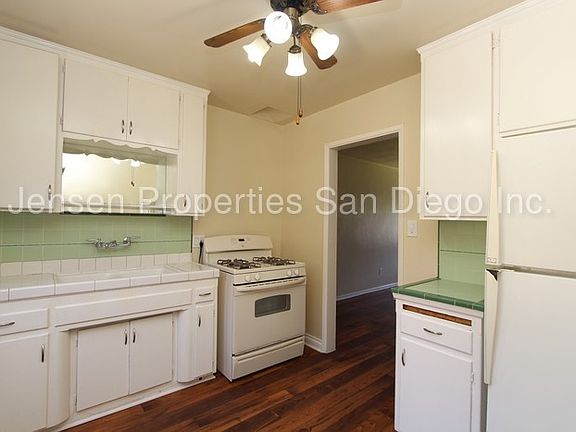 4th image of 7378 University Ave