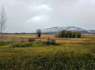 1670 W Quarterhorse Dr, Jackson, WY 83001