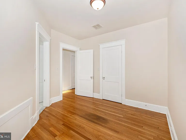 231 N Market St #3 — Photo 25