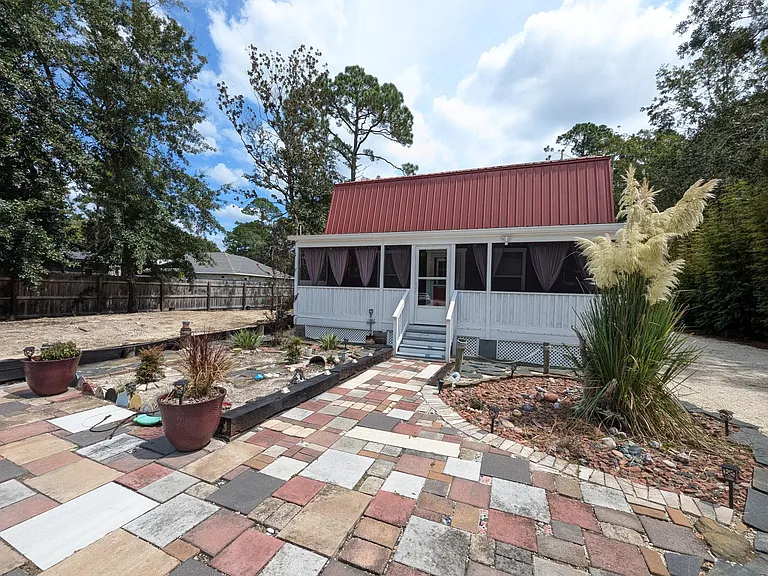 3348 Lowery Dr — Photo 41