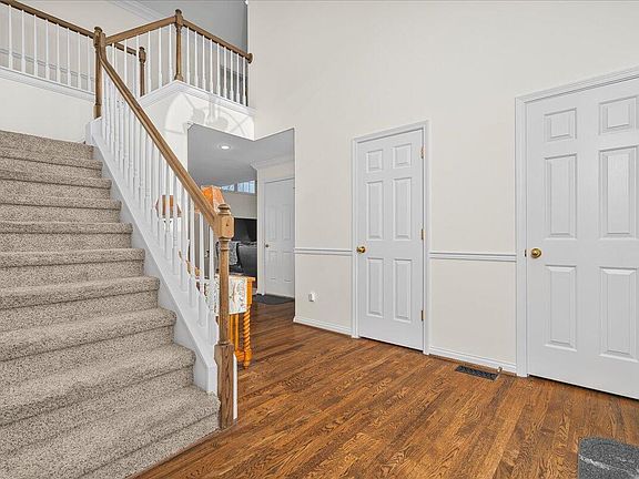 5th image of 3172 Cherry Meadow Path