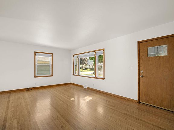 4th image of 5462 N 103rd STREET