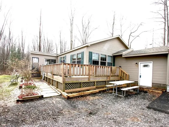 830 State Route 264, Phoenix, NY 13135