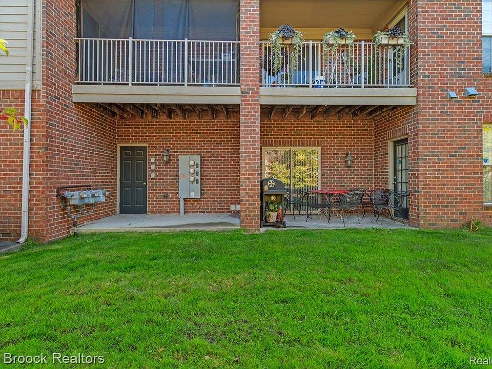 1151 Chestnut St, photo 22