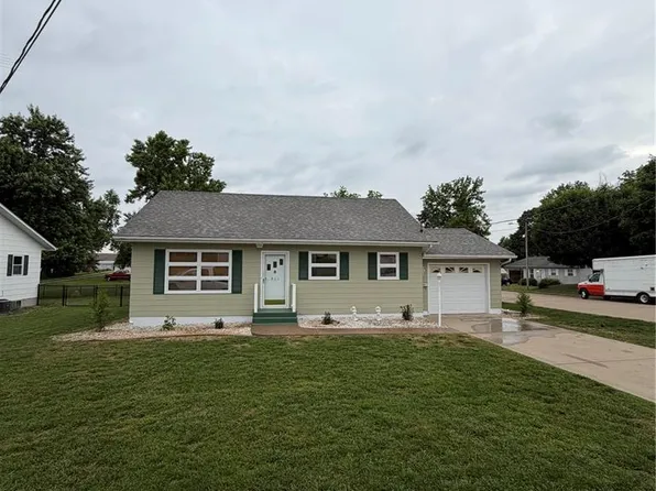 923 Chloe St, Perryville, MO 63775
