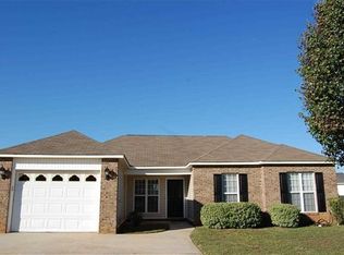 105 Selena Ct, Warner Robins, GA 31088