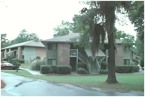 408 Battery Creek Rd #204 Photo 1