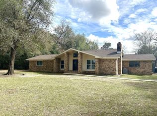 2402 Woodbine Dr, Crestview, FL 32536