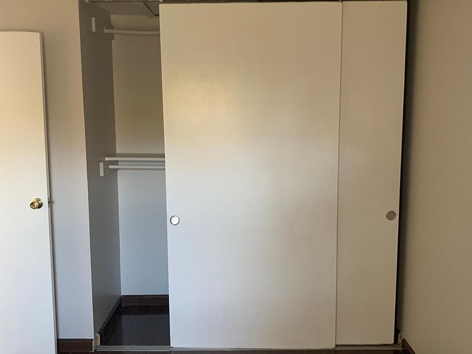 1st image of 3378 Reaver Ave