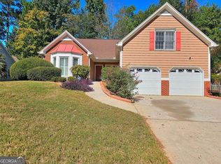 3380 Rock Creek Dr, Rex, GA