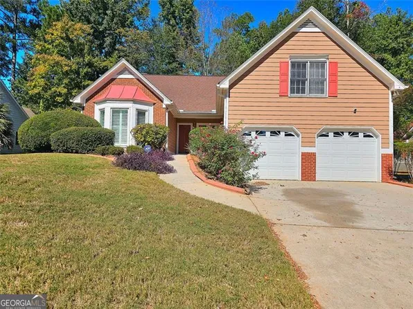 3380 Rock Creek Dr, Rex, GA 30273