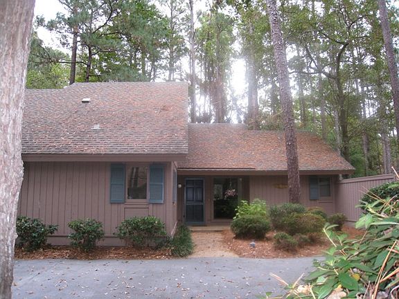 2nd image of 27 Sweetbay Ln