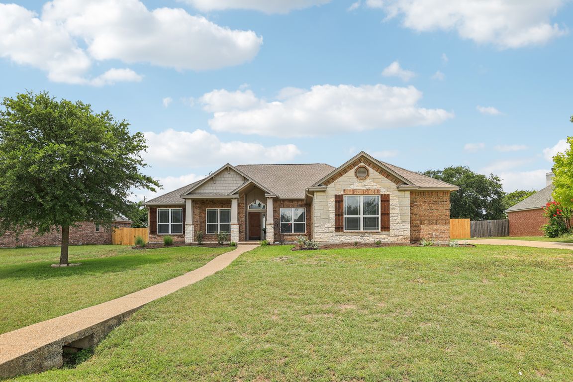 Cypress Springs Dr-S2606-001.jpg