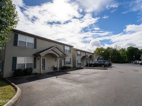 3220 Quiet Way, Knoxville, TN 37918