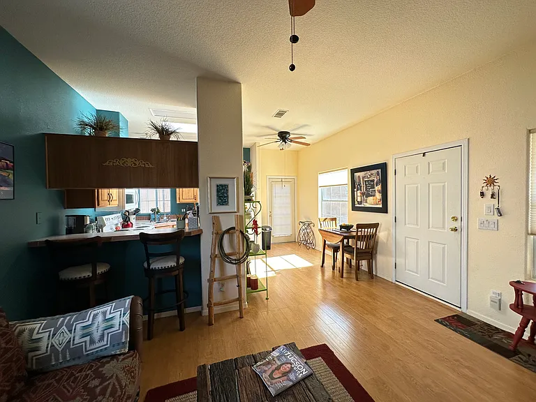 1260 W Calle De Sotelo — Photo 10
