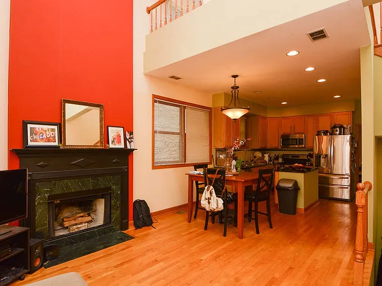 1720 W Augusta Blvd #3 — Photo 7