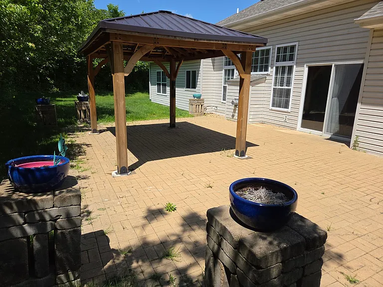 4200 Beach Pointe Dr — Photo 22