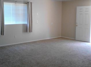 866 Poinsettia Ave, San Marcos, CA 92078