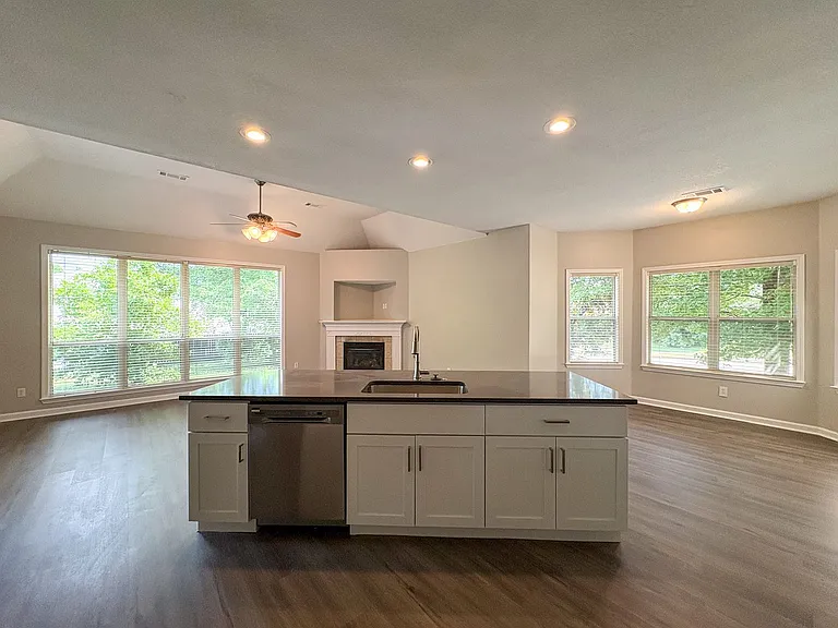5184 Beagle Trl — Photo 12