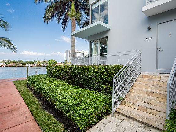 4th image of 187 N Shore Dr #6