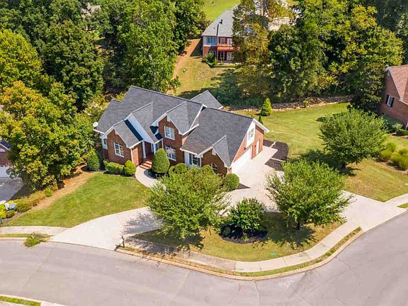 2nd image of 1906 Lenox Ct NW