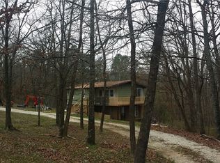 2575 S Van Hoose Dr, Fayetteville, AR 72701