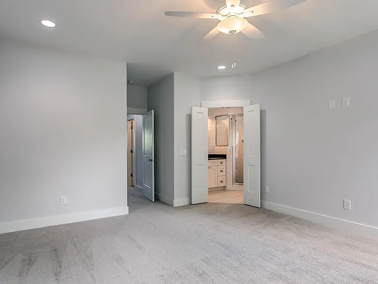 1012 Maynor Ave #D — Photo 14