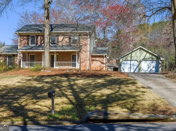 4210 Gladney Dr, Atlanta, GA 30340