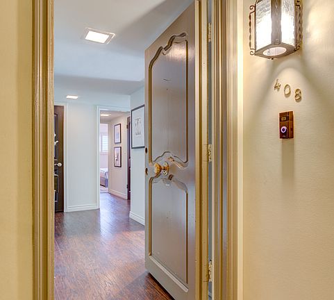 2nd image of 6716 Hillpark Dr APT 408