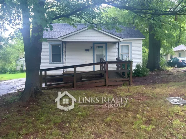 1517 7th St, Statesville, NC 28677