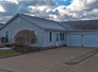 8460 Bridgeport Ln UNIT 16, Mentor, OH 44060