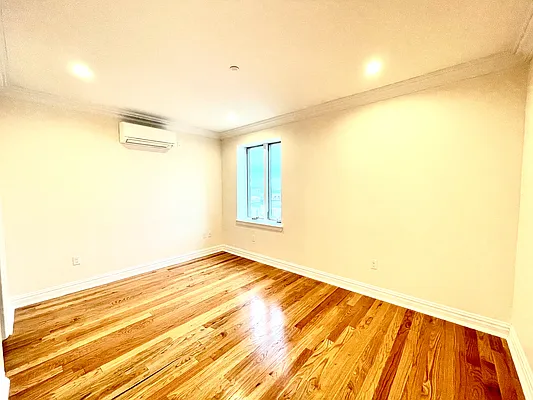 Rented by Douglas Elliman | media 8