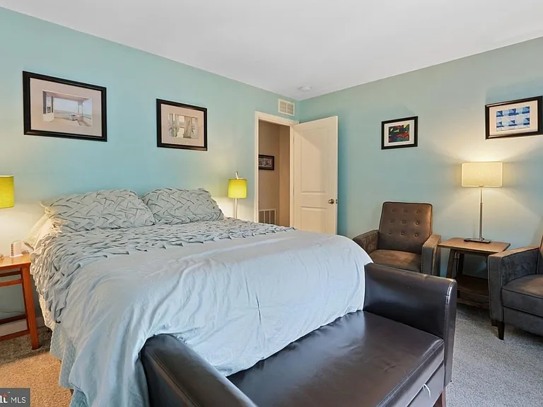 118 Stone Arch Dr — Photo 24