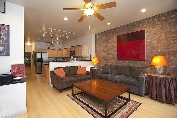 Rented by Owner | media 9