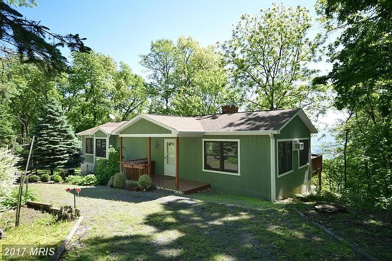 1st image of 676 Hilltop Ln