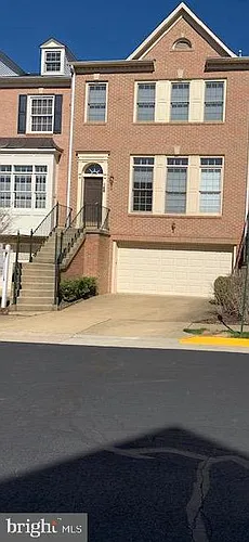 1807 Fawncrest Ct Photo 1