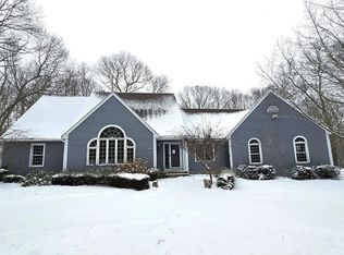 3 Maywood Dr, Old Lyme, CT 06371