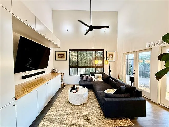2849 Danneel St — Photo 9