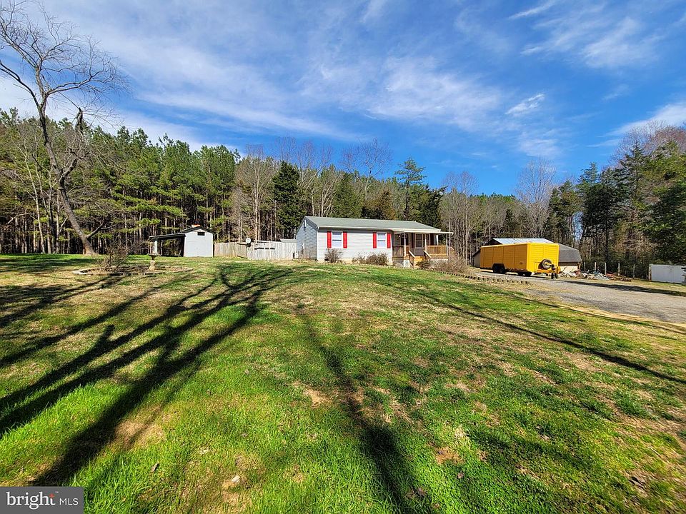 1st image of 7014 Aspen Ln