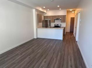 1811 Salton Rd #408, Abbotsford, BC V2S0K1