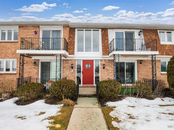 61A Georgian Ln #4, Buffalo, NY 14221