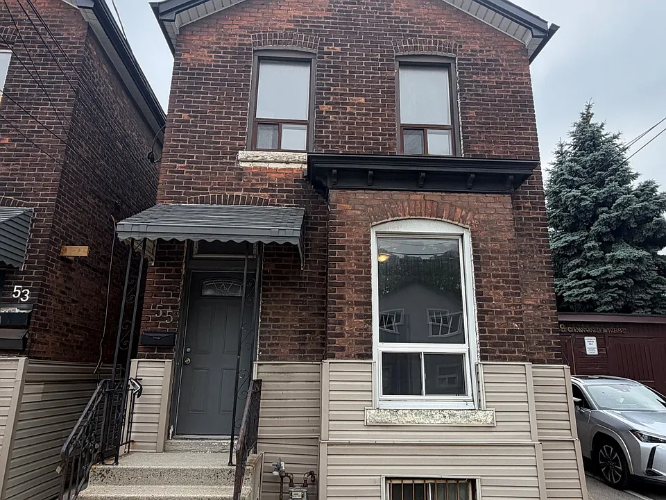 55 Cannon St W #UPPER