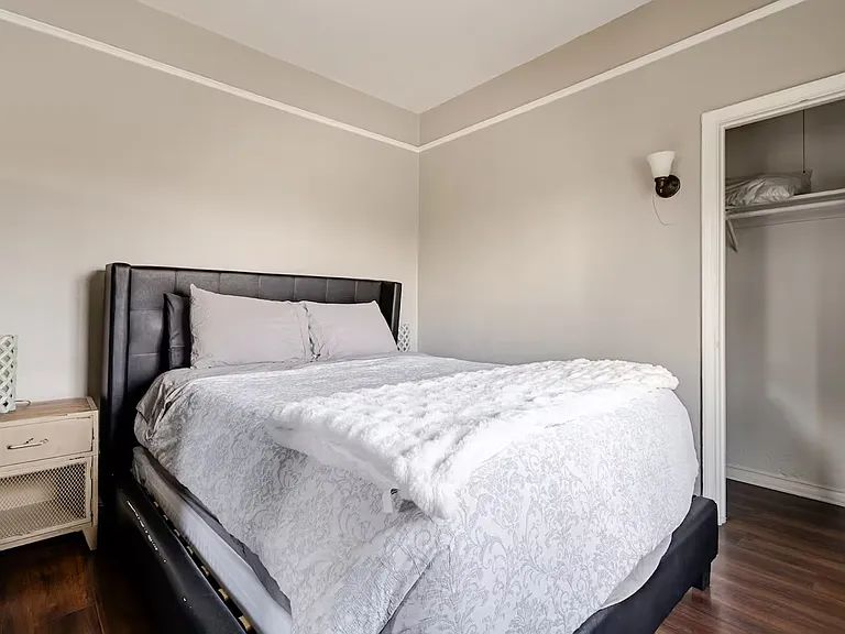 81 W Glenarm St #81 — Photo 5