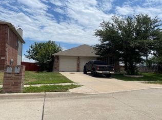 1736 Quail Springs Cir, Fort Worth, TX 76177