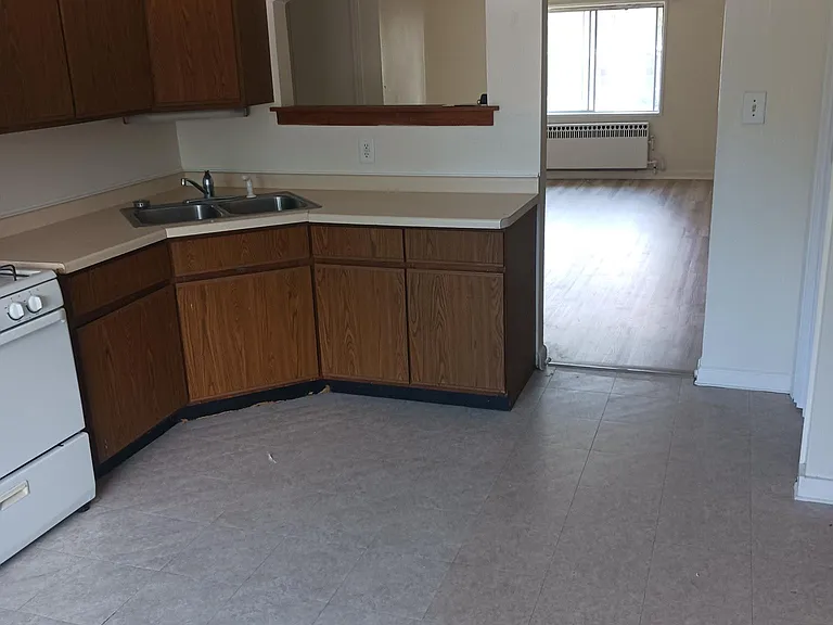 W162 N 11651 Park Ave #3 — Photo 7