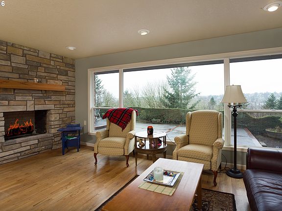 2nd image of 303 Ogden Dr