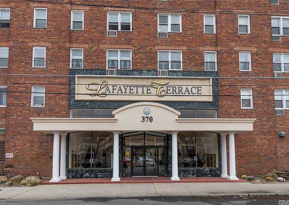 1st image of 370 W Broadway APT 2L