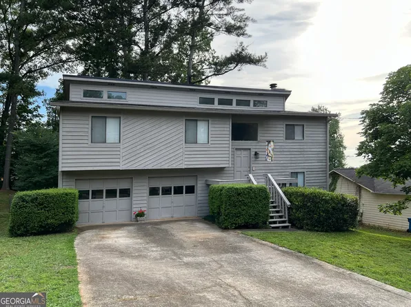 394 Ansley Brook Dr, Lawrenceville, GA 30044