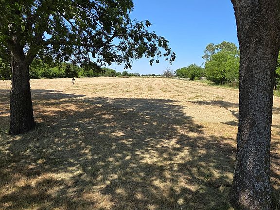 3rd image of 0 McCormick Rd