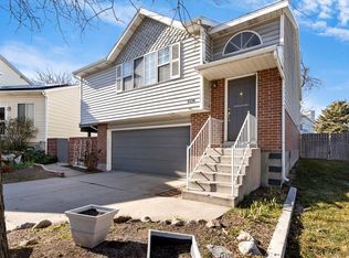 9114 S River Ridge Dr, West Jordan, UT 84088